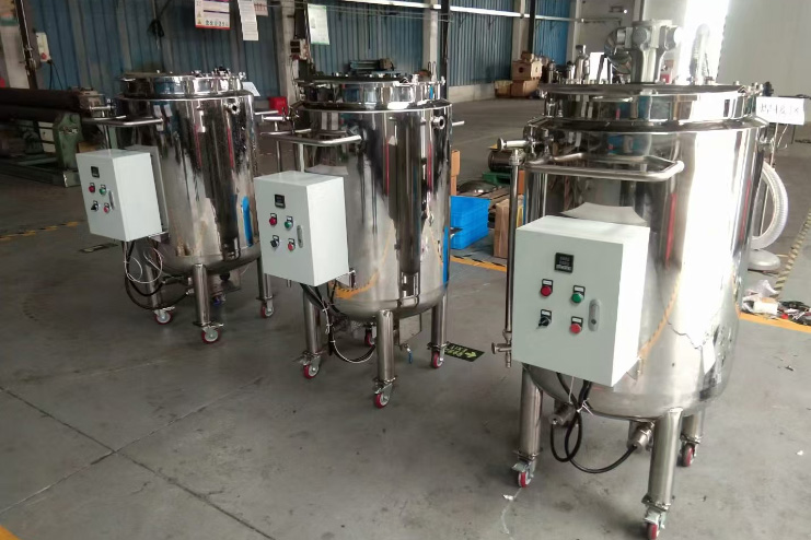 移动式不锈钢搅拌配料罐客户交付案例